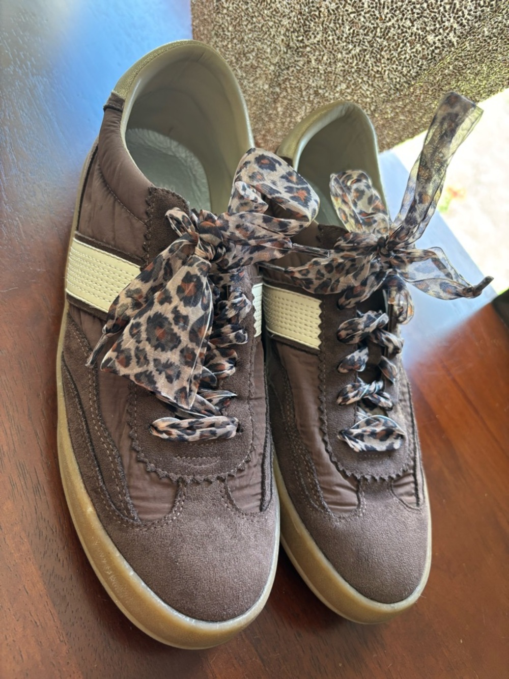 Women’s Mi iM Brown Casual Sneakers with Leopard Ribbon Laces